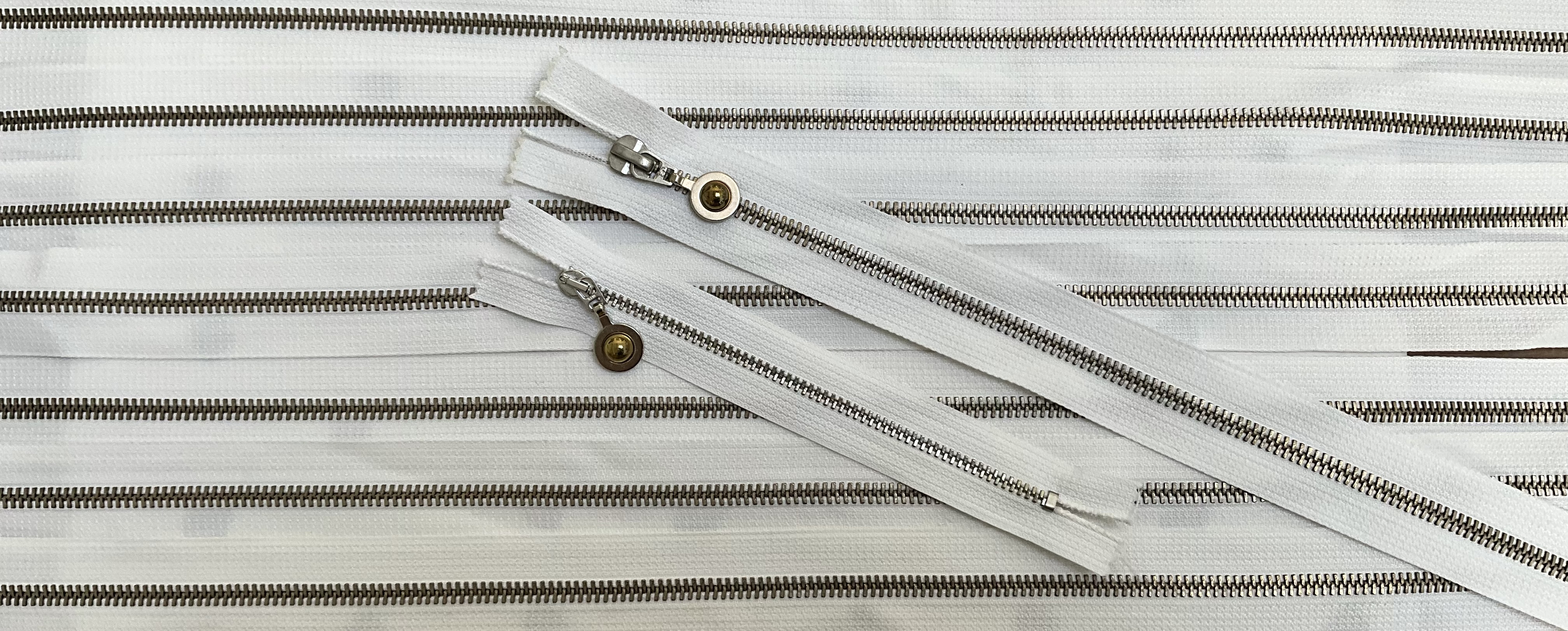 1 Set  RV weiß, 065 cm Metall teilbar Spirale + 2 RV weiß, 016 cm nicht teilbar R